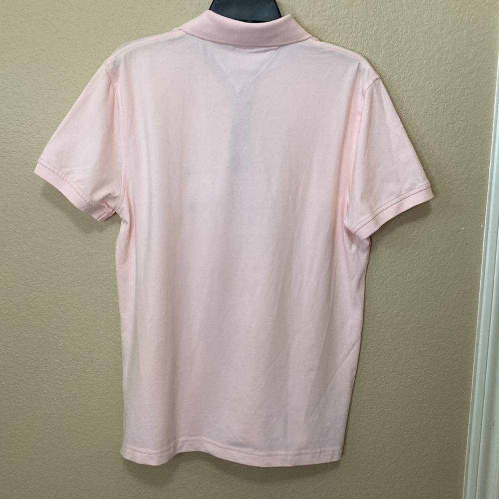 Men’s Tommy Hilfiger soft Pink Polo Shirt NWT size M Embroidered Logo - Picture 5 of 10
